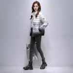 여성용 라이트 숏 다운 재킷의 그림