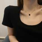 블랙 다크 사각 목걸이의 그림