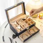 보석 보관함의 그림