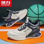 남성 농구스포츠운동화의 그림