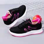 캐주얼  하이 탑 운동화의 그림