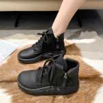 캐주얼 여성 신발의 그림