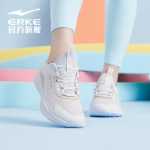 캐주얼 운동화의 그림