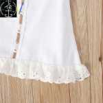 아기 소녀 옷 공주 드레스 귀여운 신생아 흰 옷의 그림