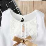 아기 소녀 옷 공주 드레스 귀여운 신생아 흰 옷의 그림