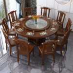 새로운 중국식 원목 원형 식탁과 의자 조합 가정용 10 인 식탁 턴테이블 호텔 모던 록 플레이트 큰 원형 테이블의 그림
