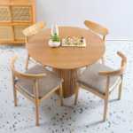 스칸디나비아 원목 원형 테이블 작은 가정용 간단한 가정용 식탁 식탁 다기능 거실 디자이너 대형 원형 테이블의 그림