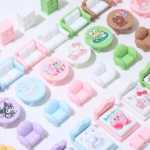 시뮬레이션 멜로디 쿠로메 가구 어린이 놀이 집 장난감 수제 DIY 쥬얼리 액세서리 미니 작은 것들의 그림