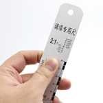 자동차 클리어 코트 혼합 눈금자 교반 눈금자 페인트 눈금 금속 측정 눈금자 페인트 도구 혼합 교반의 그림