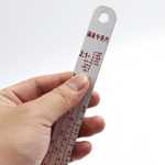 자동차 페인트 혼합 눈금자페인트 비율 눈금자바니시 경화제 시너 혼합 눈금자페인트 비율 눈금자공구 눈금자의 그림