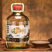 구이저우 간장 아로마 타입 53도 벌크 수수 순곡 베이스 와인 숙성 다쿠쿤샤 버블 와인 10kg 배럴 화이트 와인의 그림