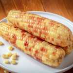 윈난 시솽 반나 찹쌀 옥수수 진공 신선한 달콤한 꽃 찹쌀 옥수수 속대를 먹을 준비가 된 굵은 음식 식사 대체 작은 패키지 곡물의 그림