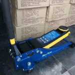 블루 포인트 2.5 톤 유압 잭의 그림