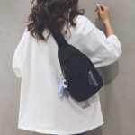 여성 스포츠 배낭의 그림