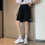 반바지  캐주얼 러닝 육상 경기 훈련 복의 그림