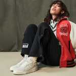 아디다스 여성 스포츠 슈즈의 그림