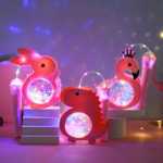 귀여운 만화 휴대용 랜턴 어린이 음악 발광 장난감 아기 유치원 중추절 창의적인 선물 랜턴의 그림