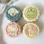 만화 동물 달 케이크 금형 헬로키티 산리오 아이스크림 달 케이크 프레스 금형 녹두 케이크 페이스트리 그라인더의 그림