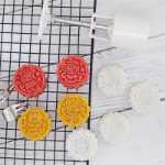 만화 동물 달 케이크 금형 헬로키티 산리오 아이스크림 달 케이크 프레스 금형 녹두 케이크 페이스트리 그라인더의 그림