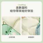 학생 기숙사 매트리스 싱글 침대의 그림