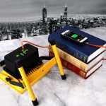 다기능 LED 강한 빛 충전식 투광 조명 실외 비상 조명 건설 현장 정전 조명 캠핑 휴대용 가정용 조명의 그림