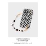 천연 진주 루 라이트 팔찌 핸드 헬드 체인 13프로 휴대폰 케이스 용의 그림