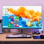 22/24인치 컴퓨터 모니터 27/32인치 커브드 베젤리스의 그림