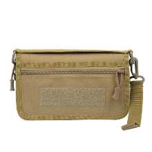 남성용 클러치 백의 그림