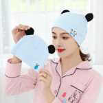 달 모자 아기 모자 아기 턱받이 3 피스의 그림