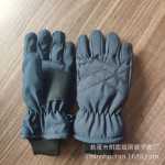 공장 직접 판매 야외 어린이 스키 장갑 겨울 사이클링 스키 등산 야외 스포츠의 그림