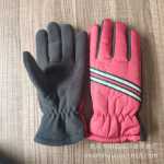 공장 직접 판매 야외 어린이 스키 장갑 겨울 사이클링 스키 등산 야외 스포츠의 그림