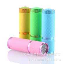 9LED 미니 발광 LED 손전등의 그림