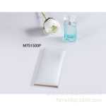 주방 및 욕실 광택 타일의 그림