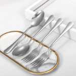 크로스 보더 야외 스테인레스 스틸 칼 나이프, 포크, 스푼 및 접시 서양 휴대용 식기 조리기구 캠핑 여행 식기 세트의 그림