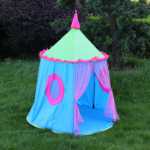 만화 어린이 장난감의 그림