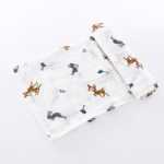 아기 거즈 목욕 타월의 그림