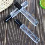 10ml 유리 화장품 샘플 병 향수병 투명 향수 스프레이 병 사각형 향수병의 그림