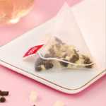 건강 백 차 인삼 다섯 가지 보물 차 삼각 티백 허브 차 남성 신장 차 팥 보리 찻잎 티백의 그림