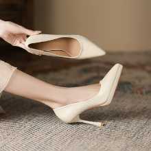 1166-6 뾰족한 하이힐 하이힐 여성 패션 감각 체크 무늬 슈퍼 하이힐 여성 방수 플랫폼 싱글 슈즈 여성의 그림