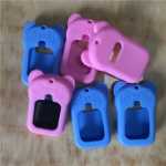 5 세대 어린이 전화 시계 펜던트 지능형 포지셔닝 전화 휴대 전화 시계 케이스 범용 보호 커버의 그림