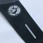 남성용 스포츠 타이트 바지 반사 야간 달리기 피트니스 의류 피트니스 바지 남성용 스포츠 바지의 그림