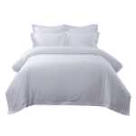 호텔 이불 커버의 그림