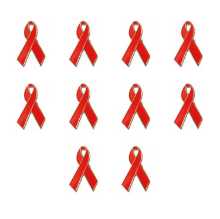 빅 레드 리본 옷깃 핀 레드 리본 옷깃 핀의 그림