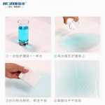 일회용 아기 기저귀 패드의 그림