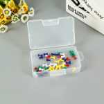 투명 플라스틱 보관 상자의 그림