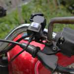 오토바이 USB 휴대 전화 충전기 전기 자동차 휴대 전화 충전기의 그림