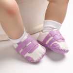 아기 신발의 그림