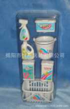 인형 액세서리 클리너가 포함된 가정용 청소 7종 세트의 그림