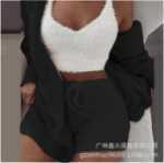 홈웨어 캐주얼 3 피스 잠옷의 그림