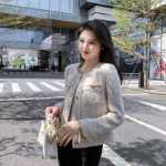 트위드 재킷의 그림